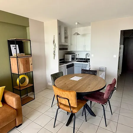 Apartmán 3* Avec Alcove, Balcon Face Mer, A 150m - - Fr-1-92-921 Les Sables-dʼOlonne